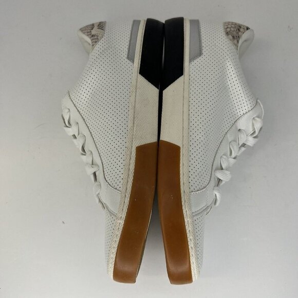 A New Day Maddison Sneakers Womens Size 7.5 White with Snake Skin Pattern Tongue - Picture 7 of 9